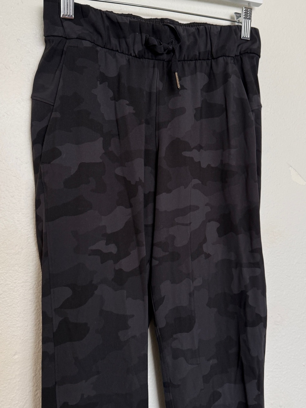 Lululemon On the Fly Camo Joggers